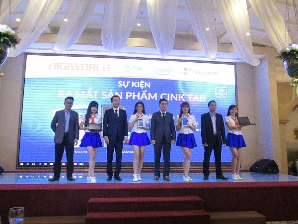 Ra mắt máy tính bảng thương hiệu Việt giá gần 2 triệu đồng