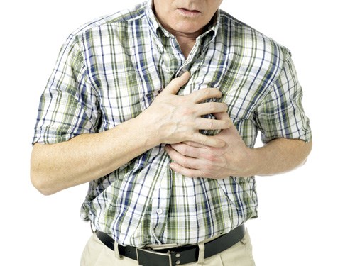 Hụt hơi là tình trạng thường xảy ra ở nam giới và có thể là dấu hiệu cảnh báo tim mạch có vấn đề.