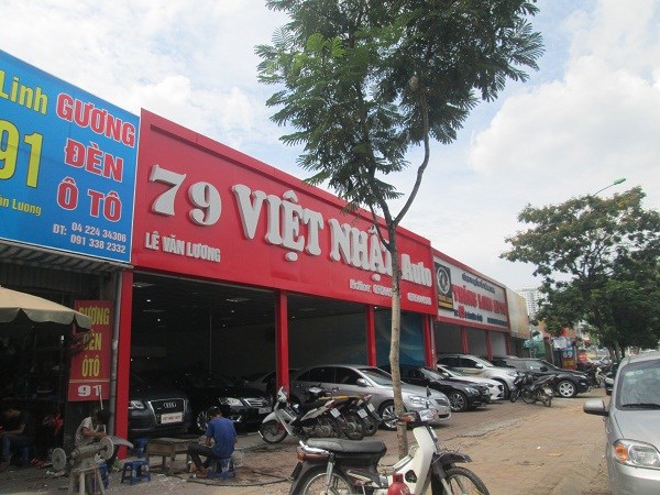 Khám phá 'thiên đường' xe ô tô cũ tại Hà Nội