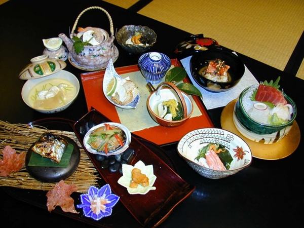 Danh sách những món ăn đắt đỏ bậc nhất Nhật Bản