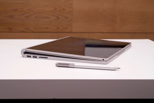 Siêu laptop Surface Book mới: Cấu hình “khủng”, giá từ 1.499 - 2.700 USD